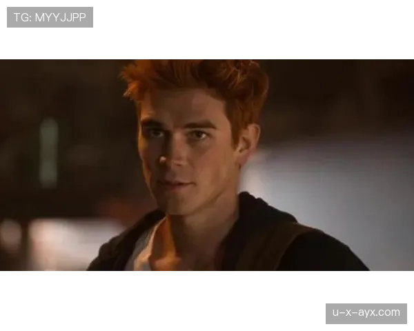 阿萨尔森训练完直接啃冰块？这自律也太狠了