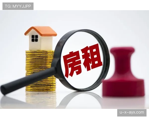 蒋圣龙下班拎的包，比我一个月房租还贵，谁淡定得住